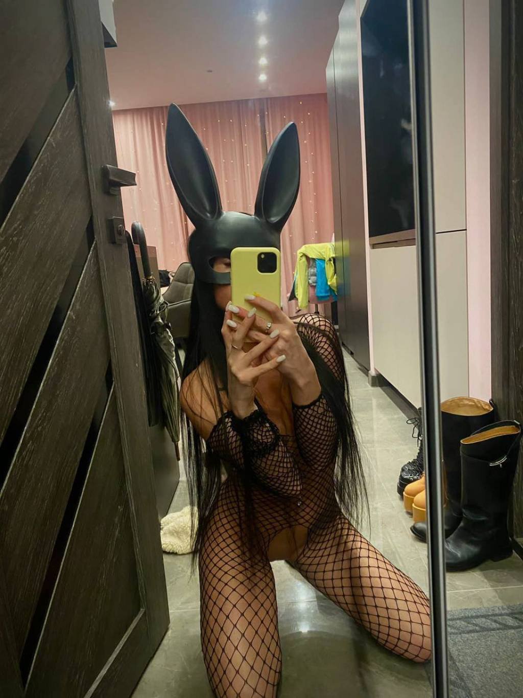 Николь: проститутки индивидуалки в Ярославле